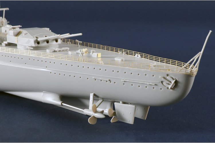 1:350 Trumpeter 05361 Scharnhorst WWII &ndash; Scharnhorst-Class &ndash; German Battleship - Tru05361 15 - TRU05361