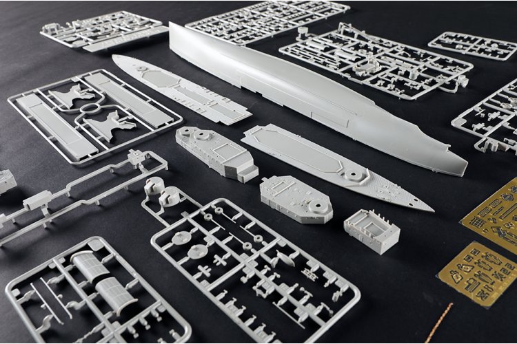 1:350 Trumpeter 05366 HMS Naiad - Light cruiser Dido-class - Marine Schip - Tru05366 17 - TRU05366