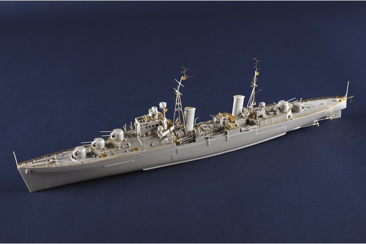 1:350 Trumpeter 05366 HMS Naiad - Light cruiser Dido-class - Marine Schip - Tru05366 5 - TRU05366