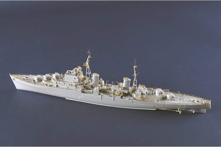 1:350 Trumpeter 05367 HMS Argonaut - Lichte kruiser Dido-klasse - Tru05367 5 - TRU05367