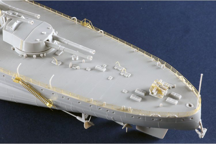 1:350 Trumpeter 05379 HMS Resolution WWII - Revenge-klasse - Brits Slagschip - Tru05379 10 - TRU05379