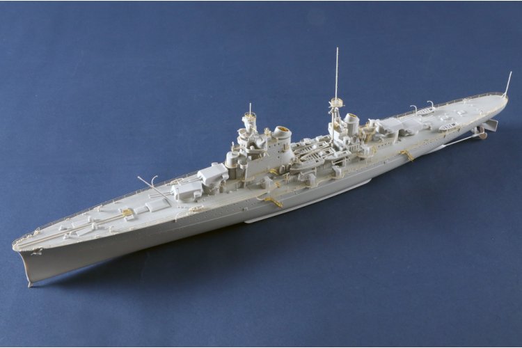 1:350 Trumpeter 05381 Pola WWII &ndash; Zara-Class &ndash; Italian Heavy Cruiser - Tru05381 5 - TRU05381
