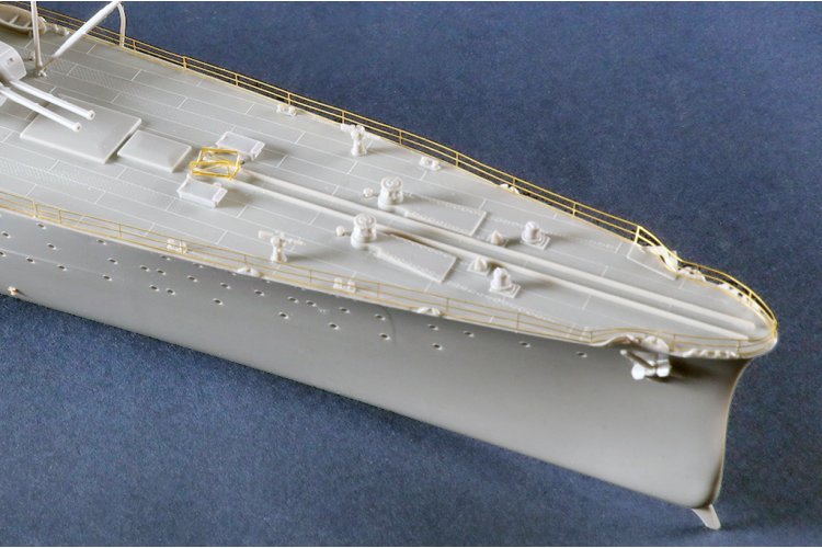 1:350 Trumpeter 05381 Pola WWII &ndash; Zara-Class &ndash; Italian Heavy Cruiser - Tru05381 7 - TRU05381