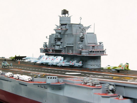 1:350 Trumpeter 05606 USSR Admiral Kuznetsov - Kuznetsov-klasse - Russisch Vliegdekschip - Tru05606 23 - TRU05606