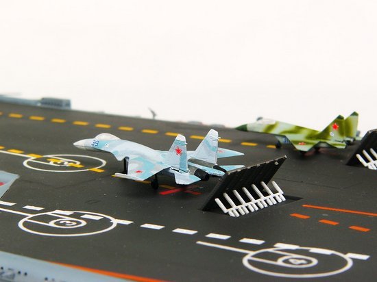 1:350 Trumpeter 05606 USSR Admiral Kuznetsov - Kuznetsov-klasse - Russisch Vliegdekschip - Tru05606 26 - TRU05606