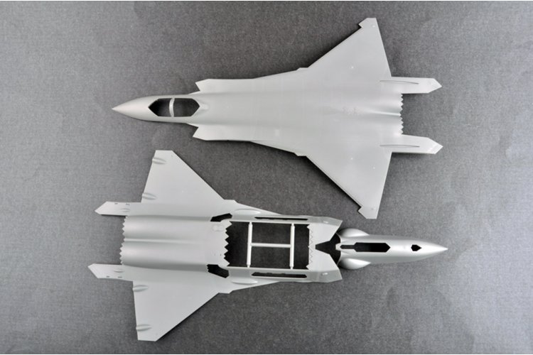 1:48 Trumpeter 05821 Chengdu J-20 Mighty Dragon Beast Mode - Chinees Stealth-Jachtvliegtuig - Tru05821 14 - TRU05821