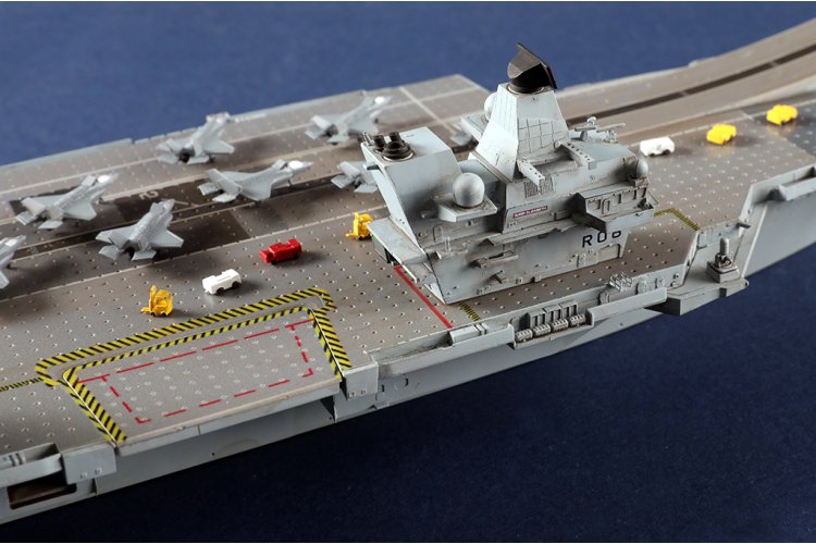 1:700 Trumpeter 06751 HMS Queen Elizabeth - Queen Elizabeth-klasse - Brits Vliegdekschip - Tru06751 26 - TRU06751
