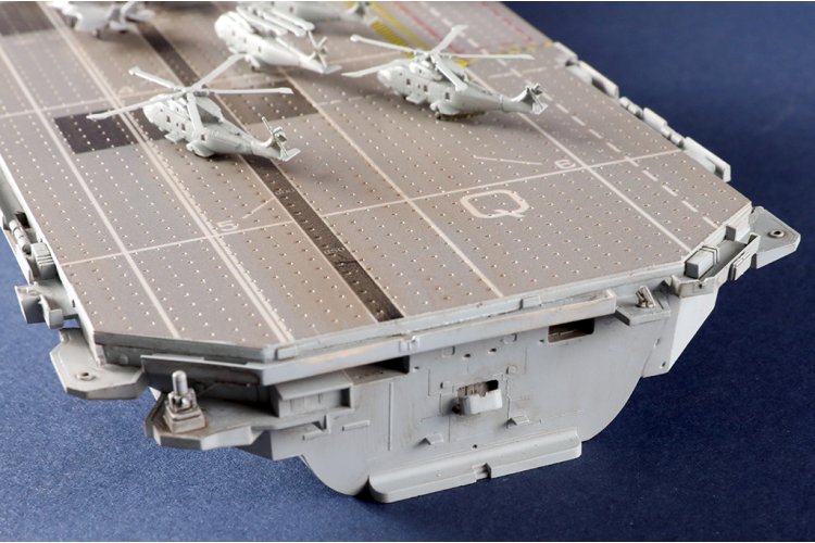 1:700 Trumpeter 06751 HMS Queen Elizabeth - Queen Elizabeth-klasse - Brits Vliegdekschip - Tru06751 28 - TRU06751