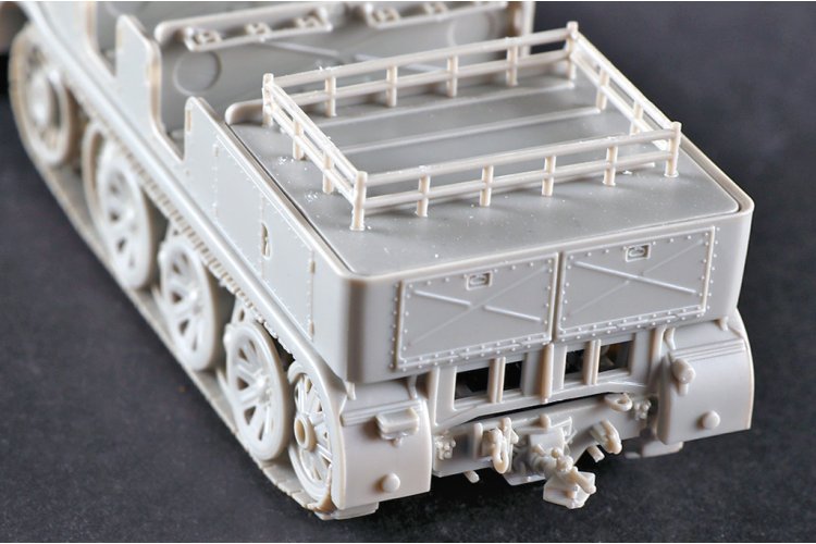1:72 Trumpeter 07403 German Sd.Kfz. 8 Heavy Half-track 12t - Tru07403 10 - TRU07403