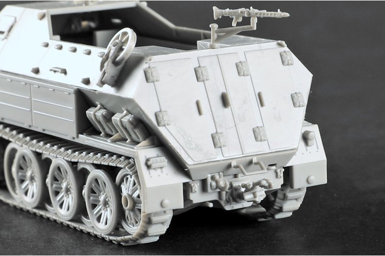 1:72 Trumpeter 07404 Sd.Kfz.8 Armored 12t Half-Track - Military Vehicle - Tru07404 9 - TRU07404