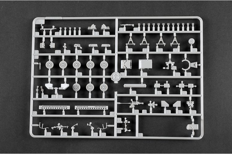1:72 Trumpeter 07423 M1130 Stryker Commandovoertuig - Amerikaans Pantserinfanterievoertuig - Tru07423 11 - TRU07423