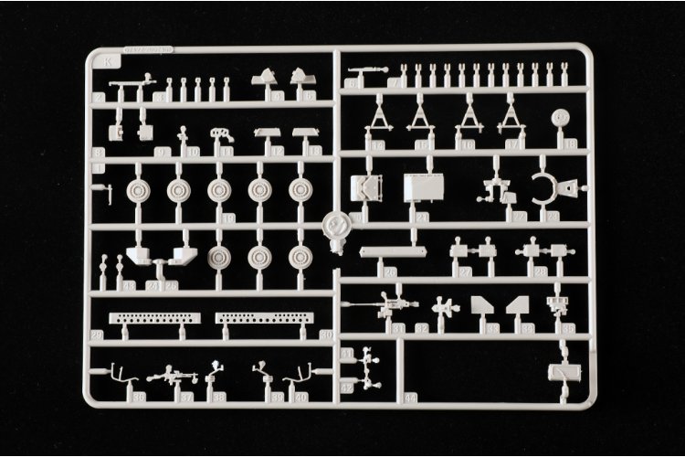 1:72 Trumpeter 07428 General Dynamics M1133 Stryker Medical Evacuation Vehicle Early &ndash; American Armoured Vehicle - Tru07428 14 - TRU07428
