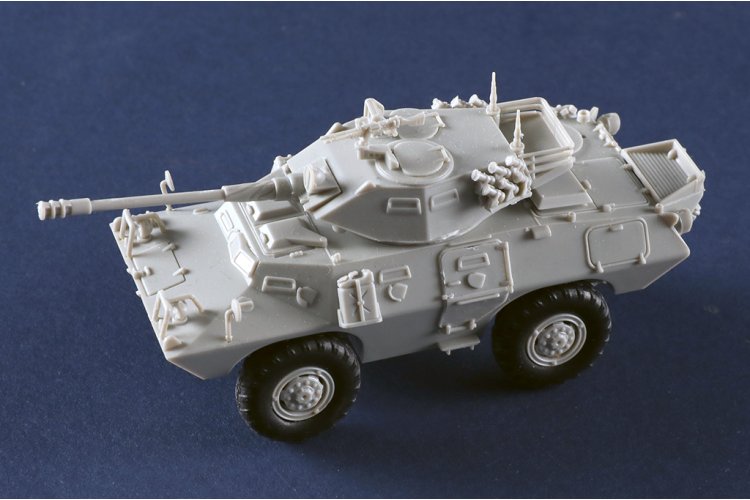 1:72 Trumpeter 07443 LAV-150 Commando AFV met Cockerill 90mm Kanon - Amerikaans Militair Pantservoertuig - Tru07443 4 - TRU07443