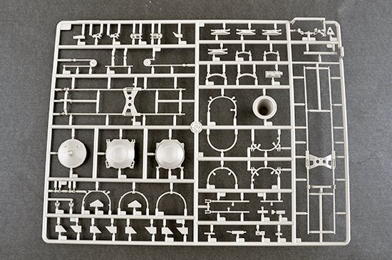 1:35 Trumpeter 09521 Russian S-300V 9A85 SAM - Tru09521 5 - TRU09521
