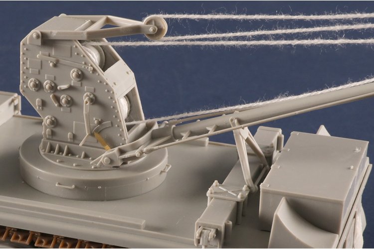 1:35 Trumpeter 09576 Heavy Half-Track 18t Sd.Kfz.9/1 with 6 Ton Bilstein Crane - Tru09576 10 - TRU09576