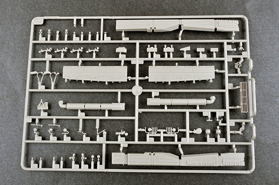 1:35 Trumpeter 09581 Russian T-80UD MBT - Early - Tank - Tru09581 5 - TRU09581