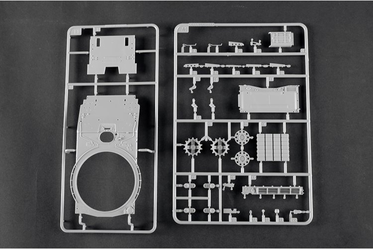 1:35 Trumpeter 09604 T-72M1 - Tank - Tru09604 20 - TRU09604