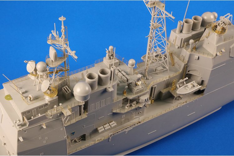 1:200 I Love Kit 62012 USS Mobile Bay CG-53 - Ticonderoga-class - American Guided Missile Cruiser - Truilo62012 12 - TRUILO62012