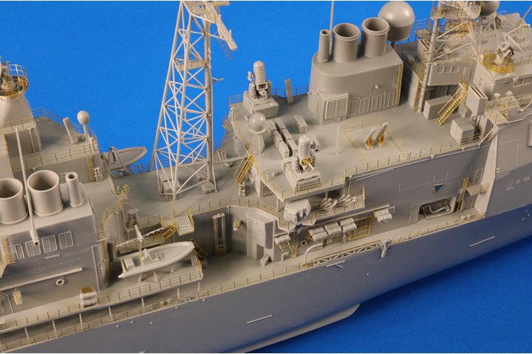 1:200 I Love Kit 62012 USS Mobile Bay CG-53 - Ticonderoga-class - American Guided Missile Cruiser - Truilo62012 14 - TRUILO62012