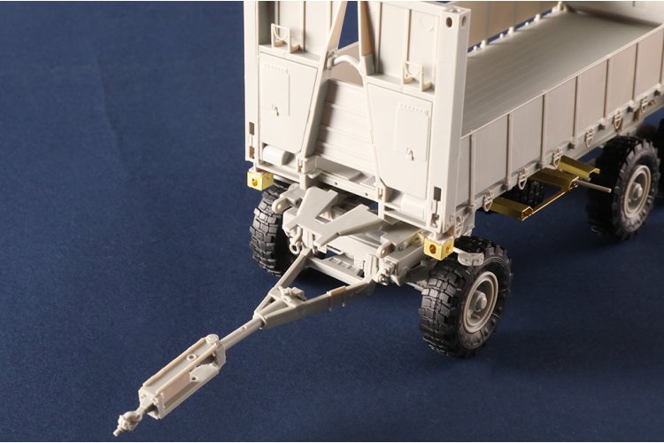 1:35 I Love Kit 63564 M1074 HEMTT PLS met M1076 Trailer - Amerikaanse Militaire Vrachtwagen - Truilo63564 17 - TRUILO63564