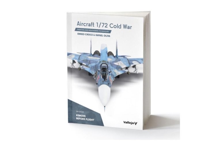 Vallejo 75071 Guide to 1:72 Cold War Aircraft &ndash; Remove Before Flight Series &ndash; English - Val75071 xs 1 - VAL75071-XS