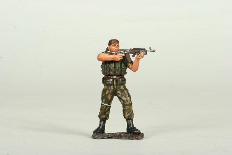 1:35 Zvezda 3570 Russian Special Forces Fire Support Team &ndash; 4 Figures - Zvz3570 4 - ZVZ3570