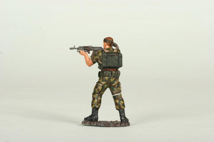 1:35 Zvezda 3570 Russian Special Forces Fire Support Team &ndash; 4 Figures - Zvz3570 5 - ZVZ3570
