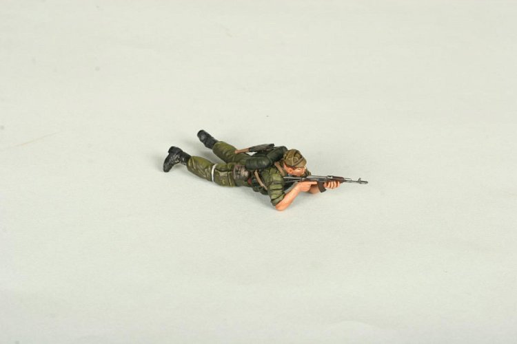 1:35 Zvezda 3570 Russian Special Forces Fire Support Team &ndash; 4 Figures - Zvz3570 7 - ZVZ3570