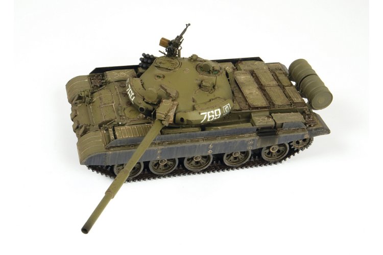 1:35 Zvezda 3679 T-62M &ndash; Soviet Modern Battle Tank - Zvz3679 3 - ZVZ3679