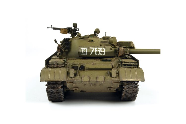 1:35 Zvezda 3679 T-62M &ndash; Soviet Modern Battle Tank - Zvz3679 4 - ZVZ3679