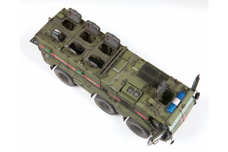 1:35 Zvezda 3701 Russian armored vehicle Typhoon-K - Zvz3701 3 - ZVZ3701
