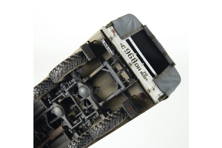 1:35 Zvezda 3706 Legertruck ZIL-131 - Russische Militaire Vrachtwagen - Zvz3706 5 - ZVZ3706