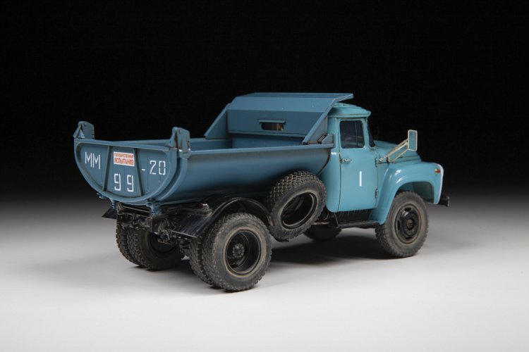 1:43 Zvezda 43004 ZIL-130 Dump Truck with MMZ-555 Body - Zvz43004 img 0864 - ZVZ43004