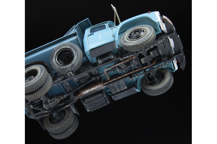 1:43 Zvezda 43004 ZIL-130 Dump Truck with MMZ-555 Body - Zvz43004 img 0868 - ZVZ43004