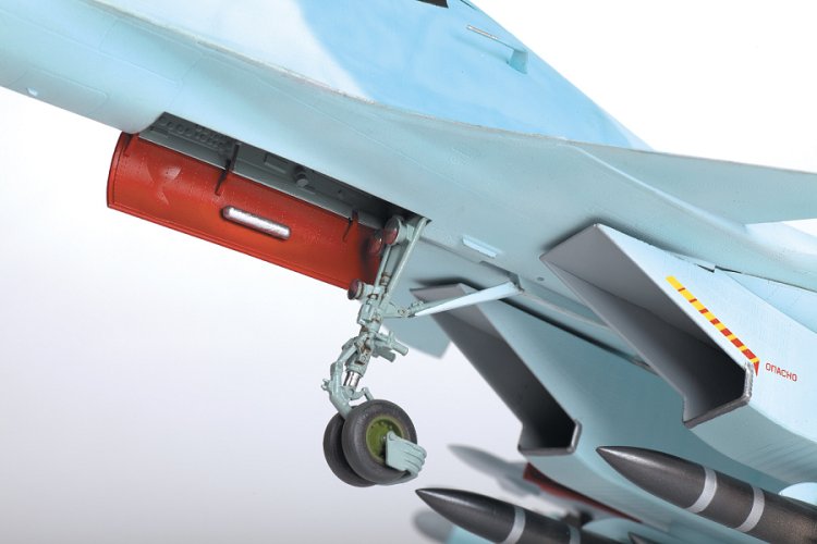 1:48 Zvezda 4808 Sukhoi Su-30SM Flanker-H - Russische Straaljager - Zvz4808 3 - ZVZ4808