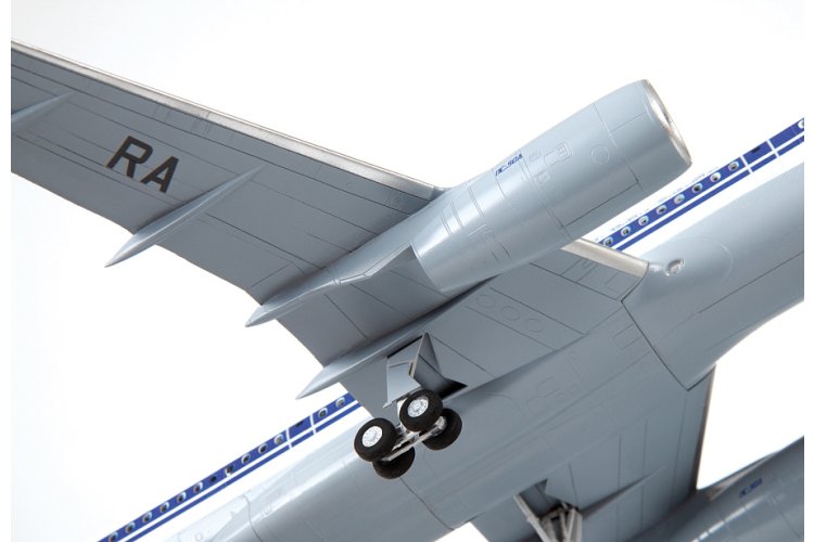 1:144 Zvezda 7049 Tupolev Tu-214 &ndash; Russian Passenger Aircraft - Zvz7049 5 - ZVZ7049